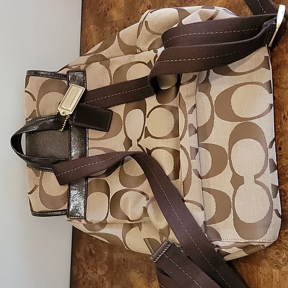 Coach Signature Jacquard Backpack 🎒 - Picture 3 of 11
